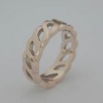 Celtic style 9ct gold band